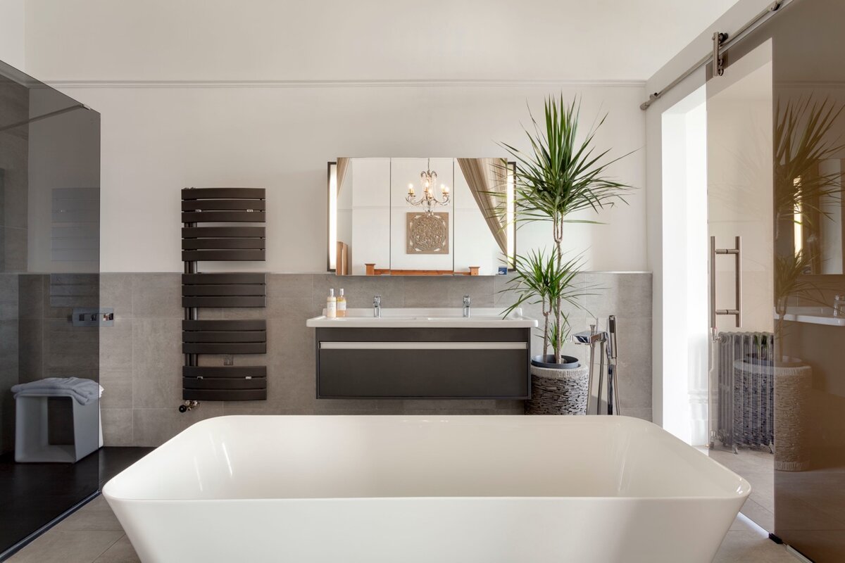 South America Room — luxury ensuite with double sinks and freestanding bath